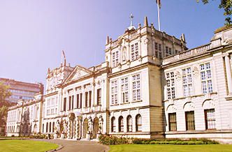 某某大学